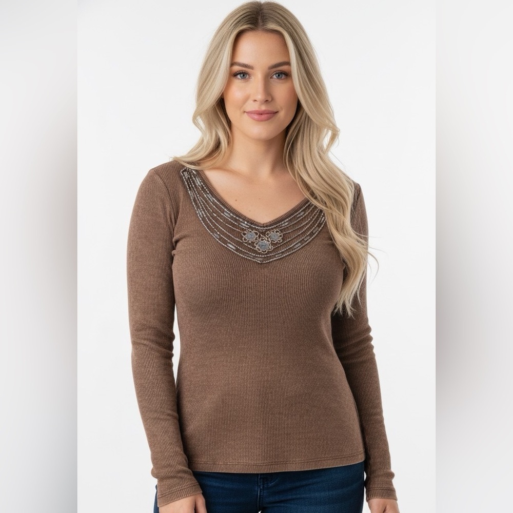 Small brown boho thermal top with floral hood